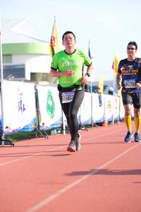 BIB: 211
                            <button type="button" onclick="openModal(3621545)" class="btn btn-primary btn-sm float-right btn-popup" data-toggle="modal" data-target=".modal-high-quality">
                        <i class="fas fa-shopping-cart"></i> Add to Cart
                    </button>
                                            <button type="button" onclick="isThisMe(3621545, true)" class="btn btn-success btn-sm float-right btn-popup btn-isme hidden" data-toggle="tooltip" data-placement="bottom" title="นี่คือรูปของคุณใช่ไหม คลิกที่นี่เพื่อเอาเข้าอัลบั้ม">
                        <i class="fas fa-plus"></i> Add to album
                    </button>
                    <button type="button" onclick="isThisMe(3621545, false)" class="btn btn-warning btn-sm float-right btn-popup btn-isnotme hidden">
                        <i class="fas fa-ban"></i> Remove from album
                    </button>