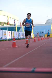 BIB: 0400
                            <button type="button" onclick="openModal(3591318)" class="btn btn-primary btn-sm float-right btn-popup" data-toggle="modal" data-target=".modal-high-quality">
                        <i class="fas fa-shopping-cart"></i> Add to Cart
                    </button>
                                            <button type="button" onclick="isThisMe(3591318, true)" class="btn btn-success btn-sm float-right btn-popup btn-isme hidden" data-toggle="tooltip" data-placement="bottom" title="นี่คือรูปของคุณใช่ไหม คลิกที่นี่เพื่อเอาเข้าอัลบั้ม">
                        <i class="fas fa-plus"></i> Add to album
                    </button>
                    <button type="button" onclick="isThisMe(3591318, false)" class="btn btn-warning btn-sm float-right btn-popup btn-isnotme hidden">
                        <i class="fas fa-ban"></i> Remove from album
                    </button>