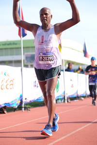 BIB: 20390
                            <button type="button" onclick="openModal(3626704)" class="btn btn-primary btn-sm float-right btn-popup" data-toggle="modal" data-target=".modal-high-quality">
                        <i class="fas fa-shopping-cart"></i> Add to Cart
                    </button>
                                            <button type="button" onclick="isThisMe(3626704, true)" class="btn btn-success btn-sm float-right btn-popup btn-isme hidden" data-toggle="tooltip" data-placement="bottom" title="นี่คือรูปของคุณใช่ไหม คลิกที่นี่เพื่อเอาเข้าอัลบั้ม">
                        <i class="fas fa-plus"></i> Add to album
                    </button>
                    <button type="button" onclick="isThisMe(3626704, false)" class="btn btn-warning btn-sm float-right btn-popup btn-isnotme hidden">
                        <i class="fas fa-ban"></i> Remove from album
                    </button>