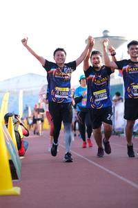 BIB: 10004, 10852
                            <button type="button" onclick="openModal(3611109)" class="btn btn-primary btn-sm float-right btn-popup" data-toggle="modal" data-target=".modal-high-quality">
                        <i class="fas fa-shopping-cart"></i> Add to Cart
                    </button>
                                            <button type="button" onclick="isThisMe(3611109, true)" class="btn btn-success btn-sm float-right btn-popup btn-isme hidden" data-toggle="tooltip" data-placement="bottom" title="นี่คือรูปของคุณใช่ไหม คลิกที่นี่เพื่อเอาเข้าอัลบั้ม">
                        <i class="fas fa-plus"></i> Add to album
                    </button>
                    <button type="button" onclick="isThisMe(3611109, false)" class="btn btn-warning btn-sm float-right btn-popup btn-isnotme hidden">
                        <i class="fas fa-ban"></i> Remove from album
                    </button>