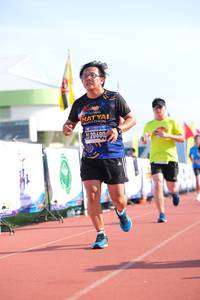 BIB: 20680
                            <button type="button" onclick="openModal(3621565)" class="btn btn-primary btn-sm float-right btn-popup" data-toggle="modal" data-target=".modal-high-quality">
                        <i class="fas fa-shopping-cart"></i> Add to Cart
                    </button>
                                            <button type="button" onclick="isThisMe(3621565, true)" class="btn btn-success btn-sm float-right btn-popup btn-isme hidden" data-toggle="tooltip" data-placement="bottom" title="นี่คือรูปของคุณใช่ไหม คลิกที่นี่เพื่อเอาเข้าอัลบั้ม">
                        <i class="fas fa-plus"></i> Add to album
                    </button>
                    <button type="button" onclick="isThisMe(3621565, false)" class="btn btn-warning btn-sm float-right btn-popup btn-isnotme hidden">
                        <i class="fas fa-ban"></i> Remove from album
                    </button>