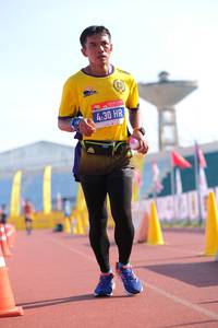 BIB: 430
                            <button type="button" onclick="openModal(3630306)" class="btn btn-primary btn-sm float-right btn-popup" data-toggle="modal" data-target=".modal-high-quality">
                        <i class="fas fa-shopping-cart"></i> Add to Cart
                    </button>
                                            <button type="button" onclick="isThisMe(3630306, true)" class="btn btn-success btn-sm float-right btn-popup btn-isme hidden" data-toggle="tooltip" data-placement="bottom" title="นี่คือรูปของคุณใช่ไหม คลิกที่นี่เพื่อเอาเข้าอัลบั้ม">
                        <i class="fas fa-plus"></i> Add to album
                    </button>
                    <button type="button" onclick="isThisMe(3630306, false)" class="btn btn-warning btn-sm float-right btn-popup btn-isnotme hidden">
                        <i class="fas fa-ban"></i> Remove from album
                    </button>