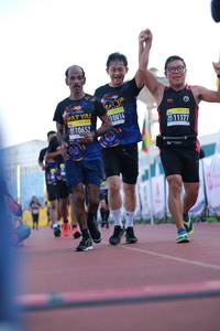 BIB: 10814, 10652
                            <button type="button" onclick="openModal(3594486)" class="btn btn-primary btn-sm float-right btn-popup" data-toggle="modal" data-target=".modal-high-quality">
                        <i class="fas fa-shopping-cart"></i> Add to Cart
                    </button>
                                            <button type="button" onclick="isThisMe(3594486, true)" class="btn btn-success btn-sm float-right btn-popup btn-isme hidden" data-toggle="tooltip" data-placement="bottom" title="นี่คือรูปของคุณใช่ไหม คลิกที่นี่เพื่อเอาเข้าอัลบั้ม">
                        <i class="fas fa-plus"></i> Add to album
                    </button>
                    <button type="button" onclick="isThisMe(3594486, false)" class="btn btn-warning btn-sm float-right btn-popup btn-isnotme hidden">
                        <i class="fas fa-ban"></i> Remove from album
                    </button>