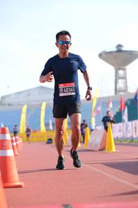 BIB: 40365
                            <button type="button" onclick="openModal(3629528)" class="btn btn-primary btn-sm float-right btn-popup" data-toggle="modal" data-target=".modal-high-quality">
                        <i class="fas fa-shopping-cart"></i> Add to Cart
                    </button>
                                            <button type="button" onclick="isThisMe(3629528, true)" class="btn btn-success btn-sm float-right btn-popup btn-isme hidden" data-toggle="tooltip" data-placement="bottom" title="นี่คือรูปของคุณใช่ไหม คลิกที่นี่เพื่อเอาเข้าอัลบั้ม">
                        <i class="fas fa-plus"></i> Add to album
                    </button>
                    <button type="button" onclick="isThisMe(3629528, false)" class="btn btn-warning btn-sm float-right btn-popup btn-isnotme hidden">
                        <i class="fas fa-ban"></i> Remove from album
                    </button>