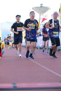 BIB: 10500
                            <button type="button" onclick="openModal(3604119)" class="btn btn-primary btn-sm float-right btn-popup" data-toggle="modal" data-target=".modal-high-quality">
                        <i class="fas fa-shopping-cart"></i> Add to Cart
                    </button>
                                            <button type="button" onclick="isThisMe(3604119, true)" class="btn btn-success btn-sm float-right btn-popup btn-isme hidden" data-toggle="tooltip" data-placement="bottom" title="นี่คือรูปของคุณใช่ไหม คลิกที่นี่เพื่อเอาเข้าอัลบั้ม">
                        <i class="fas fa-plus"></i> Add to album
                    </button>
                    <button type="button" onclick="isThisMe(3604119, false)" class="btn btn-warning btn-sm float-right btn-popup btn-isnotme hidden">
                        <i class="fas fa-ban"></i> Remove from album
                    </button>