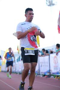 BIB: 10013
                            <button type="button" onclick="openModal(3597337)" class="btn btn-primary btn-sm float-right btn-popup" data-toggle="modal" data-target=".modal-high-quality">
                        <i class="fas fa-shopping-cart"></i> Add to Cart
                    </button>
                                            <button type="button" onclick="isThisMe(3597337, true)" class="btn btn-success btn-sm float-right btn-popup btn-isme hidden" data-toggle="tooltip" data-placement="bottom" title="นี่คือรูปของคุณใช่ไหม คลิกที่นี่เพื่อเอาเข้าอัลบั้ม">
                        <i class="fas fa-plus"></i> Add to album
                    </button>
                    <button type="button" onclick="isThisMe(3597337, false)" class="btn btn-warning btn-sm float-right btn-popup btn-isnotme hidden">
                        <i class="fas fa-ban"></i> Remove from album
                    </button>