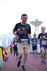 BIB: 201, 10665, 11573
                            <button type="button" onclick="openModal(3595323)" class="btn btn-primary btn-sm float-right btn-popup" data-toggle="modal" data-target=".modal-high-quality">
                        <i class="fas fa-shopping-cart"></i> Add to Cart
                    </button>
                                            <button type="button" onclick="isThisMe(3595323, true)" class="btn btn-success btn-sm float-right btn-popup btn-isme hidden" data-toggle="tooltip" data-placement="bottom" title="นี่คือรูปของคุณใช่ไหม คลิกที่นี่เพื่อเอาเข้าอัลบั้ม">
                        <i class="fas fa-plus"></i> Add to album
                    </button>
                    <button type="button" onclick="isThisMe(3595323, false)" class="btn btn-warning btn-sm float-right btn-popup btn-isnotme hidden">
                        <i class="fas fa-ban"></i> Remove from album
                    </button>