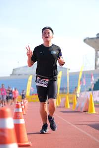 BIB: 40440
                            <button type="button" onclick="openModal(3614920)" class="btn btn-primary btn-sm float-right btn-popup" data-toggle="modal" data-target=".modal-high-quality">
                        <i class="fas fa-shopping-cart"></i> Add to Cart
                    </button>
                                            <button type="button" onclick="isThisMe(3614920, true)" class="btn btn-success btn-sm float-right btn-popup btn-isme hidden" data-toggle="tooltip" data-placement="bottom" title="นี่คือรูปของคุณใช่ไหม คลิกที่นี่เพื่อเอาเข้าอัลบั้ม">
                        <i class="fas fa-plus"></i> Add to album
                    </button>
                    <button type="button" onclick="isThisMe(3614920, false)" class="btn btn-warning btn-sm float-right btn-popup btn-isnotme hidden">
                        <i class="fas fa-ban"></i> Remove from album
                    </button>