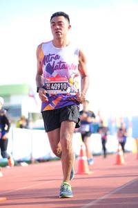 BIB: 40910
                            <button type="button" onclick="openModal(3612906)" class="btn btn-primary btn-sm float-right btn-popup" data-toggle="modal" data-target=".modal-high-quality">
                        <i class="fas fa-shopping-cart"></i> Add to Cart
                    </button>
                                            <button type="button" onclick="isThisMe(3612906, true)" class="btn btn-success btn-sm float-right btn-popup btn-isme hidden" data-toggle="tooltip" data-placement="bottom" title="นี่คือรูปของคุณใช่ไหม คลิกที่นี่เพื่อเอาเข้าอัลบั้ม">
                        <i class="fas fa-plus"></i> Add to album
                    </button>
                    <button type="button" onclick="isThisMe(3612906, false)" class="btn btn-warning btn-sm float-right btn-popup btn-isnotme hidden">
                        <i class="fas fa-ban"></i> Remove from album
                    </button>