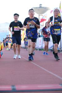 BIB: 10704, 10500
                            <button type="button" onclick="openModal(3604129)" class="btn btn-primary btn-sm float-right btn-popup" data-toggle="modal" data-target=".modal-high-quality">
                        <i class="fas fa-shopping-cart"></i> Add to Cart
                    </button>
                                            <button type="button" onclick="isThisMe(3604129, true)" class="btn btn-success btn-sm float-right btn-popup btn-isme hidden" data-toggle="tooltip" data-placement="bottom" title="นี่คือรูปของคุณใช่ไหม คลิกที่นี่เพื่อเอาเข้าอัลบั้ม">
                        <i class="fas fa-plus"></i> Add to album
                    </button>
                    <button type="button" onclick="isThisMe(3604129, false)" class="btn btn-warning btn-sm float-right btn-popup btn-isnotme hidden">
                        <i class="fas fa-ban"></i> Remove from album
                    </button>