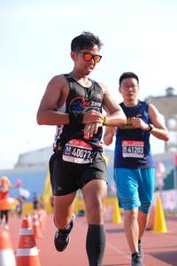 BIB: 4120
                            <button type="button" onclick="openModal(3629978)" class="btn btn-primary btn-sm float-right btn-popup" data-toggle="modal" data-target=".modal-high-quality">
                        <i class="fas fa-shopping-cart"></i> Add to Cart
                    </button>
                                            <button type="button" onclick="isThisMe(3629978, true)" class="btn btn-success btn-sm float-right btn-popup btn-isme hidden" data-toggle="tooltip" data-placement="bottom" title="นี่คือรูปของคุณใช่ไหม คลิกที่นี่เพื่อเอาเข้าอัลบั้ม">
                        <i class="fas fa-plus"></i> Add to album
                    </button>
                    <button type="button" onclick="isThisMe(3629978, false)" class="btn btn-warning btn-sm float-right btn-popup btn-isnotme hidden">
                        <i class="fas fa-ban"></i> Remove from album
                    </button>