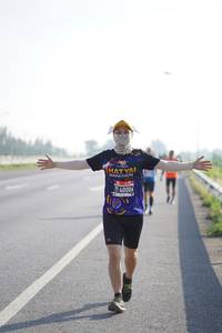 BIB: 40006
                            <button type="button" onclick="openModal(3715392)" class="btn btn-primary btn-sm float-right btn-popup" data-toggle="modal" data-target=".modal-high-quality">
                        <i class="fas fa-shopping-cart"></i> Add to Cart
                    </button>
                                            <button type="button" onclick="isThisMe(3715392, true)" class="btn btn-success btn-sm float-right btn-popup btn-isme hidden" data-toggle="tooltip" data-placement="bottom" title="นี่คือรูปของคุณใช่ไหม คลิกที่นี่เพื่อเอาเข้าอัลบั้ม">
                        <i class="fas fa-plus"></i> Add to album
                    </button>
                    <button type="button" onclick="isThisMe(3715392, false)" class="btn btn-warning btn-sm float-right btn-popup btn-isnotme hidden">
                        <i class="fas fa-ban"></i> Remove from album
                    </button>