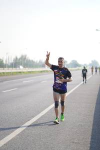 BIB: 40240
                            <button type="button" onclick="openModal(3715420)" class="btn btn-primary btn-sm float-right btn-popup" data-toggle="modal" data-target=".modal-high-quality">
                        <i class="fas fa-shopping-cart"></i> Add to Cart
                    </button>
                                            <button type="button" onclick="isThisMe(3715420, true)" class="btn btn-success btn-sm float-right btn-popup btn-isme hidden" data-toggle="tooltip" data-placement="bottom" title="นี่คือรูปของคุณใช่ไหม คลิกที่นี่เพื่อเอาเข้าอัลบั้ม">
                        <i class="fas fa-plus"></i> Add to album
                    </button>
                    <button type="button" onclick="isThisMe(3715420, false)" class="btn btn-warning btn-sm float-right btn-popup btn-isnotme hidden">
                        <i class="fas fa-ban"></i> Remove from album
                    </button>