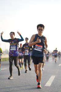 BIB: 40487
                            <button type="button" onclick="openModal(3713296)" class="btn btn-primary btn-sm float-right btn-popup" data-toggle="modal" data-target=".modal-high-quality">
                        <i class="fas fa-shopping-cart"></i> Add to Cart
                    </button>
                                            <button type="button" onclick="isThisMe(3713296, true)" class="btn btn-success btn-sm float-right btn-popup btn-isme hidden" data-toggle="tooltip" data-placement="bottom" title="นี่คือรูปของคุณใช่ไหม คลิกที่นี่เพื่อเอาเข้าอัลบั้ม">
                        <i class="fas fa-plus"></i> Add to album
                    </button>
                    <button type="button" onclick="isThisMe(3713296, false)" class="btn btn-warning btn-sm float-right btn-popup btn-isnotme hidden">
                        <i class="fas fa-ban"></i> Remove from album
                    </button>