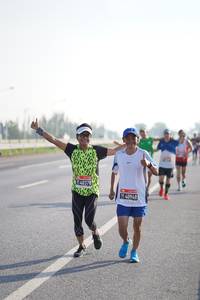 BIB: 40948, 40378
                            <button type="button" onclick="openModal(3715299)" class="btn btn-primary btn-sm float-right btn-popup" data-toggle="modal" data-target=".modal-high-quality">
                        <i class="fas fa-shopping-cart"></i> Add to Cart
                    </button>
                                            <button type="button" onclick="isThisMe(3715299, true)" class="btn btn-success btn-sm float-right btn-popup btn-isme hidden" data-toggle="tooltip" data-placement="bottom" title="นี่คือรูปของคุณใช่ไหม คลิกที่นี่เพื่อเอาเข้าอัลบั้ม">
                        <i class="fas fa-plus"></i> Add to album
                    </button>
                    <button type="button" onclick="isThisMe(3715299, false)" class="btn btn-warning btn-sm float-right btn-popup btn-isnotme hidden">
                        <i class="fas fa-ban"></i> Remove from album
                    </button>