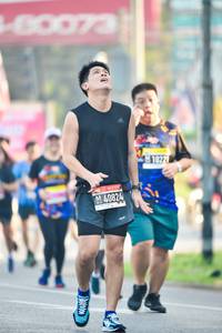 BIB: 1022, 40824
                            <button type="button" onclick="openModal(3806043)" class="btn btn-primary btn-sm float-right btn-popup" data-toggle="modal" data-target=".modal-high-quality">
                        <i class="fas fa-shopping-cart"></i> Add to Cart
                    </button>
                                            <button type="button" onclick="isThisMe(3806043, true)" class="btn btn-success btn-sm float-right btn-popup btn-isme hidden" data-toggle="tooltip" data-placement="bottom" title="นี่คือรูปของคุณใช่ไหม คลิกที่นี่เพื่อเอาเข้าอัลบั้ม">
                        <i class="fas fa-plus"></i> Add to album
                    </button>
                    <button type="button" onclick="isThisMe(3806043, false)" class="btn btn-warning btn-sm float-right btn-popup btn-isnotme hidden">
                        <i class="fas fa-ban"></i> Remove from album
                    </button>