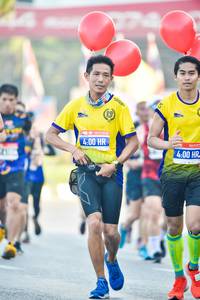 BIB: 400
                            <button type="button" onclick="openModal(3806850)" class="btn btn-primary btn-sm float-right btn-popup" data-toggle="modal" data-target=".modal-high-quality">
                        <i class="fas fa-shopping-cart"></i> Add to Cart
                    </button>
                                            <button type="button" onclick="isThisMe(3806850, true)" class="btn btn-success btn-sm float-right btn-popup btn-isme hidden" data-toggle="tooltip" data-placement="bottom" title="นี่คือรูปของคุณใช่ไหม คลิกที่นี่เพื่อเอาเข้าอัลบั้ม">
                        <i class="fas fa-plus"></i> Add to album
                    </button>
                    <button type="button" onclick="isThisMe(3806850, false)" class="btn btn-warning btn-sm float-right btn-popup btn-isnotme hidden">
                        <i class="fas fa-ban"></i> Remove from album
                    </button>