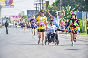 BIB: 22128
                            <button type="button" onclick="openModal(3822090)" class="btn btn-primary btn-sm float-right btn-popup" data-toggle="modal" data-target=".modal-high-quality">
                        <i class="fas fa-shopping-cart"></i> Add to Cart
                    </button>
                                            <button type="button" onclick="isThisMe(3822090, true)" class="btn btn-success btn-sm float-right btn-popup btn-isme hidden" data-toggle="tooltip" data-placement="bottom" title="นี่คือรูปของคุณใช่ไหม คลิกที่นี่เพื่อเอาเข้าอัลบั้ม">
                        <i class="fas fa-plus"></i> Add to album
                    </button>
                    <button type="button" onclick="isThisMe(3822090, false)" class="btn btn-warning btn-sm float-right btn-popup btn-isnotme hidden">
                        <i class="fas fa-ban"></i> Remove from album
                    </button>