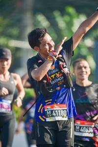 BIB: 4118
                            <button type="button" onclick="openModal(3822697)" class="btn btn-primary btn-sm float-right btn-popup" data-toggle="modal" data-target=".modal-high-quality">
                        <i class="fas fa-shopping-cart"></i> Add to Cart
                    </button>
                                            <button type="button" onclick="isThisMe(3822697, true)" class="btn btn-success btn-sm float-right btn-popup btn-isme hidden" data-toggle="tooltip" data-placement="bottom" title="นี่คือรูปของคุณใช่ไหม คลิกที่นี่เพื่อเอาเข้าอัลบั้ม">
                        <i class="fas fa-plus"></i> Add to album
                    </button>
                    <button type="button" onclick="isThisMe(3822697, false)" class="btn btn-warning btn-sm float-right btn-popup btn-isnotme hidden">
                        <i class="fas fa-ban"></i> Remove from album
                    </button>