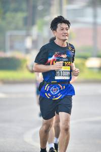 BIB: 10089
                            <button type="button" onclick="openModal(3784353)" class="btn btn-primary btn-sm float-right btn-popup" data-toggle="modal" data-target=".modal-high-quality">
                        <i class="fas fa-shopping-cart"></i> Add to Cart
                    </button>
                                            <button type="button" onclick="isThisMe(3784353, true)" class="btn btn-success btn-sm float-right btn-popup btn-isme hidden" data-toggle="tooltip" data-placement="bottom" title="นี่คือรูปของคุณใช่ไหม คลิกที่นี่เพื่อเอาเข้าอัลบั้ม">
                        <i class="fas fa-plus"></i> Add to album
                    </button>
                    <button type="button" onclick="isThisMe(3784353, false)" class="btn btn-warning btn-sm float-right btn-popup btn-isnotme hidden">
                        <i class="fas fa-ban"></i> Remove from album
                    </button>