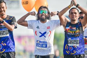 BIB: 454, 21491, 21410
                            <button type="button" onclick="openModal(3821962)" class="btn btn-primary btn-sm float-right btn-popup" data-toggle="modal" data-target=".modal-high-quality">
                        <i class="fas fa-shopping-cart"></i> Add to Cart
                    </button>
                                            <button type="button" onclick="isThisMe(3821962, true)" class="btn btn-success btn-sm float-right btn-popup btn-isme hidden" data-toggle="tooltip" data-placement="bottom" title="นี่คือรูปของคุณใช่ไหม คลิกที่นี่เพื่อเอาเข้าอัลบั้ม">
                        <i class="fas fa-plus"></i> Add to album
                    </button>
                    <button type="button" onclick="isThisMe(3821962, false)" class="btn btn-warning btn-sm float-right btn-popup btn-isnotme hidden">
                        <i class="fas fa-ban"></i> Remove from album
                    </button>