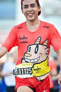 BIB: 11125
                            <button type="button" onclick="openModal(3802763)" class="btn btn-primary btn-sm float-right btn-popup" data-toggle="modal" data-target=".modal-high-quality">
                        <i class="fas fa-shopping-cart"></i> Add to Cart
                    </button>
                                            <button type="button" onclick="isThisMe(3802763, true)" class="btn btn-success btn-sm float-right btn-popup btn-isme hidden" data-toggle="tooltip" data-placement="bottom" title="นี่คือรูปของคุณใช่ไหม คลิกที่นี่เพื่อเอาเข้าอัลบั้ม">
                        <i class="fas fa-plus"></i> Add to album
                    </button>
                    <button type="button" onclick="isThisMe(3802763, false)" class="btn btn-warning btn-sm float-right btn-popup btn-isnotme hidden">
                        <i class="fas fa-ban"></i> Remove from album
                    </button>