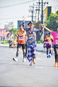 BIB: 40981, 21803
                            <button type="button" onclick="openModal(3822388)" class="btn btn-primary btn-sm float-right btn-popup" data-toggle="modal" data-target=".modal-high-quality">
                        <i class="fas fa-shopping-cart"></i> Add to Cart
                    </button>
                                            <button type="button" onclick="isThisMe(3822388, true)" class="btn btn-success btn-sm float-right btn-popup btn-isme hidden" data-toggle="tooltip" data-placement="bottom" title="นี่คือรูปของคุณใช่ไหม คลิกที่นี่เพื่อเอาเข้าอัลบั้ม">
                        <i class="fas fa-plus"></i> Add to album
                    </button>
                    <button type="button" onclick="isThisMe(3822388, false)" class="btn btn-warning btn-sm float-right btn-popup btn-isnotme hidden">
                        <i class="fas fa-ban"></i> Remove from album
                    </button>