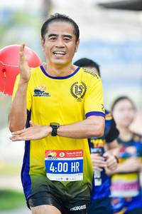 BIB: 215, 400
                            <button type="button" onclick="openModal(3806871)" class="btn btn-primary btn-sm float-right btn-popup" data-toggle="modal" data-target=".modal-high-quality">
                        <i class="fas fa-shopping-cart"></i> Add to Cart
                    </button>
                                            <button type="button" onclick="isThisMe(3806871, true)" class="btn btn-success btn-sm float-right btn-popup btn-isme hidden" data-toggle="tooltip" data-placement="bottom" title="นี่คือรูปของคุณใช่ไหม คลิกที่นี่เพื่อเอาเข้าอัลบั้ม">
                        <i class="fas fa-plus"></i> Add to album
                    </button>
                    <button type="button" onclick="isThisMe(3806871, false)" class="btn btn-warning btn-sm float-right btn-popup btn-isnotme hidden">
                        <i class="fas fa-ban"></i> Remove from album
                    </button>