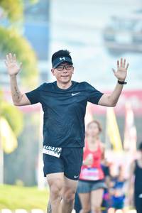 BIB: 
                            <button type="button" onclick="openModal(3808168)" class="btn btn-primary btn-sm float-right btn-popup" data-toggle="modal" data-target=".modal-high-quality">
                        <i class="fas fa-shopping-cart"></i> Add to Cart
                    </button>
                                            <button type="button" onclick="isThisMe(3808168, true)" class="btn btn-success btn-sm float-right btn-popup btn-isme hidden" data-toggle="tooltip" data-placement="bottom" title="นี่คือรูปของคุณใช่ไหม คลิกที่นี่เพื่อเอาเข้าอัลบั้ม">
                        <i class="fas fa-plus"></i> Add to album
                    </button>
                    <button type="button" onclick="isThisMe(3808168, false)" class="btn btn-warning btn-sm float-right btn-popup btn-isnotme hidden">
                        <i class="fas fa-ban"></i> Remove from album
                    </button>