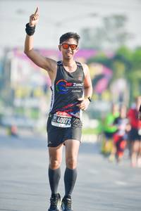 BIB: 40072
                            <button type="button" onclick="openModal(3817403)" class="btn btn-primary btn-sm float-right btn-popup" data-toggle="modal" data-target=".modal-high-quality">
                        <i class="fas fa-shopping-cart"></i> Add to Cart
                    </button>
                                            <button type="button" onclick="isThisMe(3817403, true)" class="btn btn-success btn-sm float-right btn-popup btn-isme hidden" data-toggle="tooltip" data-placement="bottom" title="นี่คือรูปของคุณใช่ไหม คลิกที่นี่เพื่อเอาเข้าอัลบั้ม">
                        <i class="fas fa-plus"></i> Add to album
                    </button>
                    <button type="button" onclick="isThisMe(3817403, false)" class="btn btn-warning btn-sm float-right btn-popup btn-isnotme hidden">
                        <i class="fas fa-ban"></i> Remove from album
                    </button>