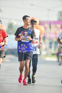 BIB: 214
                            <button type="button" onclick="openModal(3821960)" class="btn btn-primary btn-sm float-right btn-popup" data-toggle="modal" data-target=".modal-high-quality">
                        <i class="fas fa-shopping-cart"></i> Add to Cart
                    </button>
                                            <button type="button" onclick="isThisMe(3821960, true)" class="btn btn-success btn-sm float-right btn-popup btn-isme hidden" data-toggle="tooltip" data-placement="bottom" title="นี่คือรูปของคุณใช่ไหม คลิกที่นี่เพื่อเอาเข้าอัลบั้ม">
                        <i class="fas fa-plus"></i> Add to album
                    </button>
                    <button type="button" onclick="isThisMe(3821960, false)" class="btn btn-warning btn-sm float-right btn-popup btn-isnotme hidden">
                        <i class="fas fa-ban"></i> Remove from album
                    </button>