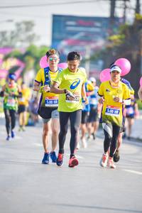 BIB: 500
                            <button type="button" onclick="openModal(3822226)" class="btn btn-primary btn-sm float-right btn-popup" data-toggle="modal" data-target=".modal-high-quality">
                        <i class="fas fa-shopping-cart"></i> Add to Cart
                    </button>
                                            <button type="button" onclick="isThisMe(3822226, true)" class="btn btn-success btn-sm float-right btn-popup btn-isme hidden" data-toggle="tooltip" data-placement="bottom" title="นี่คือรูปของคุณใช่ไหม คลิกที่นี่เพื่อเอาเข้าอัลบั้ม">
                        <i class="fas fa-plus"></i> Add to album
                    </button>
                    <button type="button" onclick="isThisMe(3822226, false)" class="btn btn-warning btn-sm float-right btn-popup btn-isnotme hidden">
                        <i class="fas fa-ban"></i> Remove from album
                    </button>