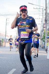 BIB: 12332
                            <button type="button" onclick="openModal(3756274)" class="btn btn-primary btn-sm float-right btn-popup" data-toggle="modal" data-target=".modal-high-quality">
                        <i class="fas fa-shopping-cart"></i> Add to Cart
                    </button>
                                            <button type="button" onclick="isThisMe(3756274, true)" class="btn btn-success btn-sm float-right btn-popup btn-isme hidden" data-toggle="tooltip" data-placement="bottom" title="นี่คือรูปของคุณใช่ไหม คลิกที่นี่เพื่อเอาเข้าอัลบั้ม">
                        <i class="fas fa-plus"></i> Add to album
                    </button>
                    <button type="button" onclick="isThisMe(3756274, false)" class="btn btn-warning btn-sm float-right btn-popup btn-isnotme hidden">
                        <i class="fas fa-ban"></i> Remove from album
                    </button>