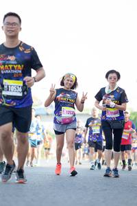 BIB: 1253
                            <button type="button" onclick="openModal(3724753)" class="btn btn-primary btn-sm float-right btn-popup" data-toggle="modal" data-target=".modal-high-quality">
                        <i class="fas fa-shopping-cart"></i> Add to Cart
                    </button>
                                            <button type="button" onclick="isThisMe(3724753, true)" class="btn btn-success btn-sm float-right btn-popup btn-isme hidden" data-toggle="tooltip" data-placement="bottom" title="นี่คือรูปของคุณใช่ไหม คลิกที่นี่เพื่อเอาเข้าอัลบั้ม">
                        <i class="fas fa-plus"></i> Add to album
                    </button>
                    <button type="button" onclick="isThisMe(3724753, false)" class="btn btn-warning btn-sm float-right btn-popup btn-isnotme hidden">
                        <i class="fas fa-ban"></i> Remove from album
                    </button>