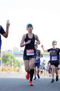 BIB: 41298, 2213
                            <button type="button" onclick="openModal(3725633)" class="btn btn-primary btn-sm float-right btn-popup" data-toggle="modal" data-target=".modal-high-quality">
                        <i class="fas fa-shopping-cart"></i> Add to Cart
                    </button>
                                            <button type="button" onclick="isThisMe(3725633, true)" class="btn btn-success btn-sm float-right btn-popup btn-isme hidden" data-toggle="tooltip" data-placement="bottom" title="นี่คือรูปของคุณใช่ไหม คลิกที่นี่เพื่อเอาเข้าอัลบั้ม">
                        <i class="fas fa-plus"></i> Add to album
                    </button>
                    <button type="button" onclick="isThisMe(3725633, false)" class="btn btn-warning btn-sm float-right btn-popup btn-isnotme hidden">
                        <i class="fas fa-ban"></i> Remove from album
                    </button>