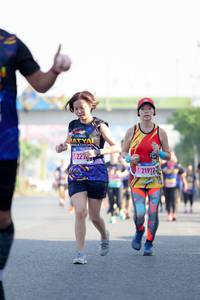 BIB: 227, 21912
                            <button type="button" onclick="openModal(3725701)" class="btn btn-primary btn-sm float-right btn-popup" data-toggle="modal" data-target=".modal-high-quality">
                        <i class="fas fa-shopping-cart"></i> Add to Cart
                    </button>
                                            <button type="button" onclick="isThisMe(3725701, true)" class="btn btn-success btn-sm float-right btn-popup btn-isme hidden" data-toggle="tooltip" data-placement="bottom" title="นี่คือรูปของคุณใช่ไหม คลิกที่นี่เพื่อเอาเข้าอัลบั้ม">
                        <i class="fas fa-plus"></i> Add to album
                    </button>
                    <button type="button" onclick="isThisMe(3725701, false)" class="btn btn-warning btn-sm float-right btn-popup btn-isnotme hidden">
                        <i class="fas fa-ban"></i> Remove from album
                    </button>