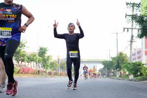 BIB: 2019, 10896
                            <button type="button" onclick="openModal(3723855)" class="btn btn-primary btn-sm float-right btn-popup" data-toggle="modal" data-target=".modal-high-quality">
                        <i class="fas fa-shopping-cart"></i> Add to Cart
                    </button>
                                            <button type="button" onclick="isThisMe(3723855, true)" class="btn btn-success btn-sm float-right btn-popup btn-isme hidden" data-toggle="tooltip" data-placement="bottom" title="นี่คือรูปของคุณใช่ไหม คลิกที่นี่เพื่อเอาเข้าอัลบั้ม">
                        <i class="fas fa-plus"></i> Add to album
                    </button>
                    <button type="button" onclick="isThisMe(3723855, false)" class="btn btn-warning btn-sm float-right btn-popup btn-isnotme hidden">
                        <i class="fas fa-ban"></i> Remove from album
                    </button>