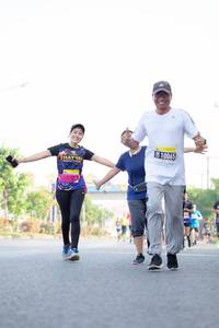 BIB: 
                            <button type="button" onclick="openModal(3724196)" class="btn btn-primary btn-sm float-right btn-popup" data-toggle="modal" data-target=".modal-high-quality">
                        <i class="fas fa-shopping-cart"></i> Add to Cart
                    </button>
                                            <button type="button" onclick="isThisMe(3724196, true)" class="btn btn-success btn-sm float-right btn-popup btn-isme hidden" data-toggle="tooltip" data-placement="bottom" title="นี่คือรูปของคุณใช่ไหม คลิกที่นี่เพื่อเอาเข้าอัลบั้ม">
                        <i class="fas fa-plus"></i> Add to album
                    </button>
                    <button type="button" onclick="isThisMe(3724196, false)" class="btn btn-warning btn-sm float-right btn-popup btn-isnotme hidden">
                        <i class="fas fa-ban"></i> Remove from album
                    </button>