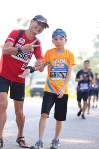 BIB: 20120, 20670
                            <button type="button" onclick="openModal(3765228)" class="btn btn-primary btn-sm float-right btn-popup" data-toggle="modal" data-target=".modal-high-quality">
                        <i class="fas fa-shopping-cart"></i> Add to Cart
                    </button>
                                            <button type="button" onclick="isThisMe(3765228, true)" class="btn btn-success btn-sm float-right btn-popup btn-isme hidden" data-toggle="tooltip" data-placement="bottom" title="นี่คือรูปของคุณใช่ไหม คลิกที่นี่เพื่อเอาเข้าอัลบั้ม">
                        <i class="fas fa-plus"></i> Add to album
                    </button>
                    <button type="button" onclick="isThisMe(3765228, false)" class="btn btn-warning btn-sm float-right btn-popup btn-isnotme hidden">
                        <i class="fas fa-ban"></i> Remove from album
                    </button>