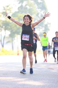 BIB: 22140
                            <button type="button" onclick="openModal(3769405)" class="btn btn-primary btn-sm float-right btn-popup" data-toggle="modal" data-target=".modal-high-quality">
                        <i class="fas fa-shopping-cart"></i> Add to Cart
                    </button>
                                            <button type="button" onclick="isThisMe(3769405, true)" class="btn btn-success btn-sm float-right btn-popup btn-isme hidden" data-toggle="tooltip" data-placement="bottom" title="นี่คือรูปของคุณใช่ไหม คลิกที่นี่เพื่อเอาเข้าอัลบั้ม">
                        <i class="fas fa-plus"></i> Add to album
                    </button>
                    <button type="button" onclick="isThisMe(3769405, false)" class="btn btn-warning btn-sm float-right btn-popup btn-isnotme hidden">
                        <i class="fas fa-ban"></i> Remove from album
                    </button>