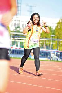 BIB: 
                            <button type="button" onclick="openModal(3590264)" class="btn btn-primary btn-sm float-right btn-popup" data-toggle="modal" data-target=".modal-high-quality">
                        <i class="fas fa-shopping-cart"></i> Add to Cart
                    </button>
                                            <button type="button" onclick="isThisMe(3590264, true)" class="btn btn-success btn-sm float-right btn-popup btn-isme hidden" data-toggle="tooltip" data-placement="bottom" title="นี่คือรูปของคุณใช่ไหม คลิกที่นี่เพื่อเอาเข้าอัลบั้ม">
                        <i class="fas fa-plus"></i> Add to album
                    </button>
                    <button type="button" onclick="isThisMe(3590264, false)" class="btn btn-warning btn-sm float-right btn-popup btn-isnotme hidden">
                        <i class="fas fa-ban"></i> Remove from album
                    </button>