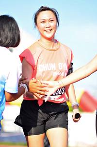 BIB: 363
                            <button type="button" onclick="openModal(3589993)" class="btn btn-primary btn-sm float-right btn-popup" data-toggle="modal" data-target=".modal-high-quality">
                        <i class="fas fa-shopping-cart"></i> Add to Cart
                    </button>
                                            <button type="button" onclick="isThisMe(3589993, true)" class="btn btn-success btn-sm float-right btn-popup btn-isme hidden" data-toggle="tooltip" data-placement="bottom" title="นี่คือรูปของคุณใช่ไหม คลิกที่นี่เพื่อเอาเข้าอัลบั้ม">
                        <i class="fas fa-plus"></i> Add to album
                    </button>
                    <button type="button" onclick="isThisMe(3589993, false)" class="btn btn-warning btn-sm float-right btn-popup btn-isnotme hidden">
                        <i class="fas fa-ban"></i> Remove from album
                    </button>