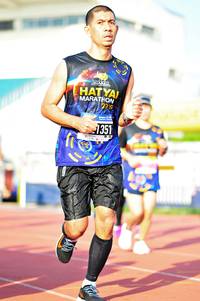 BIB: 351
                            <button type="button" onclick="openModal(3588805)" class="btn btn-primary btn-sm float-right btn-popup" data-toggle="modal" data-target=".modal-high-quality">
                        <i class="fas fa-shopping-cart"></i> Add to Cart
                    </button>
                                            <button type="button" onclick="isThisMe(3588805, true)" class="btn btn-success btn-sm float-right btn-popup btn-isme hidden" data-toggle="tooltip" data-placement="bottom" title="นี่คือรูปของคุณใช่ไหม คลิกที่นี่เพื่อเอาเข้าอัลบั้ม">
                        <i class="fas fa-plus"></i> Add to album
                    </button>
                    <button type="button" onclick="isThisMe(3588805, false)" class="btn btn-warning btn-sm float-right btn-popup btn-isnotme hidden">
                        <i class="fas fa-ban"></i> Remove from album
                    </button>