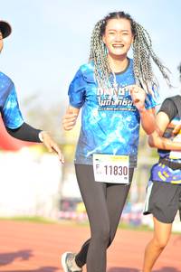 BIB: 830
                            <button type="button" onclick="openModal(3763896)" class="btn btn-primary btn-sm float-right btn-popup" data-toggle="modal" data-target=".modal-high-quality">
                        <i class="fas fa-shopping-cart"></i> Add to Cart
                    </button>
                                            <button type="button" onclick="isThisMe(3763896, true)" class="btn btn-success btn-sm float-right btn-popup btn-isme hidden" data-toggle="tooltip" data-placement="bottom" title="นี่คือรูปของคุณใช่ไหม คลิกที่นี่เพื่อเอาเข้าอัลบั้ม">
                        <i class="fas fa-plus"></i> Add to album
                    </button>
                    <button type="button" onclick="isThisMe(3763896, false)" class="btn btn-warning btn-sm float-right btn-popup btn-isnotme hidden">
                        <i class="fas fa-ban"></i> Remove from album
                    </button>