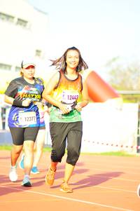 BIB: 12443, 12377
                            <button type="button" onclick="openModal(3763011)" class="btn btn-primary btn-sm float-right btn-popup" data-toggle="modal" data-target=".modal-high-quality">
                        <i class="fas fa-shopping-cart"></i> Add to Cart
                    </button>
                                            <button type="button" onclick="isThisMe(3763011, true)" class="btn btn-success btn-sm float-right btn-popup btn-isme hidden" data-toggle="tooltip" data-placement="bottom" title="นี่คือรูปของคุณใช่ไหม คลิกที่นี่เพื่อเอาเข้าอัลบั้ม">
                        <i class="fas fa-plus"></i> Add to album
                    </button>
                    <button type="button" onclick="isThisMe(3763011, false)" class="btn btn-warning btn-sm float-right btn-popup btn-isnotme hidden">
                        <i class="fas fa-ban"></i> Remove from album
                    </button>