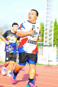 BIB: 11415
                            <button type="button" onclick="openModal(3581212)" class="btn btn-primary btn-sm float-right btn-popup" data-toggle="modal" data-target=".modal-high-quality">
                        <i class="fas fa-shopping-cart"></i> Add to Cart
                    </button>
                                            <button type="button" onclick="isThisMe(3581212, true)" class="btn btn-success btn-sm float-right btn-popup btn-isme hidden" data-toggle="tooltip" data-placement="bottom" title="นี่คือรูปของคุณใช่ไหม คลิกที่นี่เพื่อเอาเข้าอัลบั้ม">
                        <i class="fas fa-plus"></i> Add to album
                    </button>
                    <button type="button" onclick="isThisMe(3581212, false)" class="btn btn-warning btn-sm float-right btn-popup btn-isnotme hidden">
                        <i class="fas fa-ban"></i> Remove from album
                    </button>