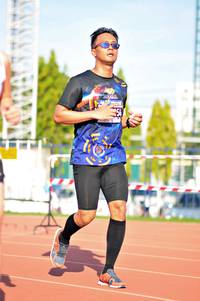 BIB: 
                            <button type="button" onclick="openModal(3590819)" class="btn btn-primary btn-sm float-right btn-popup" data-toggle="modal" data-target=".modal-high-quality">
                        <i class="fas fa-shopping-cart"></i> Add to Cart
                    </button>
                                            <button type="button" onclick="isThisMe(3590819, true)" class="btn btn-success btn-sm float-right btn-popup btn-isme hidden" data-toggle="tooltip" data-placement="bottom" title="นี่คือรูปของคุณใช่ไหม คลิกที่นี่เพื่อเอาเข้าอัลบั้ม">
                        <i class="fas fa-plus"></i> Add to album
                    </button>
                    <button type="button" onclick="isThisMe(3590819, false)" class="btn btn-warning btn-sm float-right btn-popup btn-isnotme hidden">
                        <i class="fas fa-ban"></i> Remove from album
                    </button>