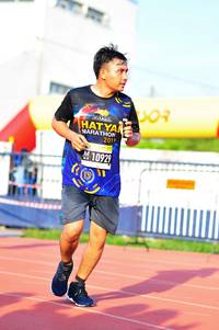 BIB: 201, 10929, 
                            <button type="button" onclick="openModal(3580648)" class="btn btn-primary btn-sm float-right btn-popup" data-toggle="modal" data-target=".modal-high-quality">
                        <i class="fas fa-shopping-cart"></i> Add to Cart
                    </button>
                                            <button type="button" onclick="isThisMe(3580648, true)" class="btn btn-success btn-sm float-right btn-popup btn-isme hidden" data-toggle="tooltip" data-placement="bottom" title="นี่คือรูปของคุณใช่ไหม คลิกที่นี่เพื่อเอาเข้าอัลบั้ม">
                        <i class="fas fa-plus"></i> Add to album
                    </button>
                    <button type="button" onclick="isThisMe(3580648, false)" class="btn btn-warning btn-sm float-right btn-popup btn-isnotme hidden">
                        <i class="fas fa-ban"></i> Remove from album
                    </button>