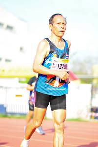 BIB: 1270
                            <button type="button" onclick="openModal(3588858)" class="btn btn-primary btn-sm float-right btn-popup" data-toggle="modal" data-target=".modal-high-quality">
                        <i class="fas fa-shopping-cart"></i> Add to Cart
                    </button>
                                            <button type="button" onclick="isThisMe(3588858, true)" class="btn btn-success btn-sm float-right btn-popup btn-isme hidden" data-toggle="tooltip" data-placement="bottom" title="นี่คือรูปของคุณใช่ไหม คลิกที่นี่เพื่อเอาเข้าอัลบั้ม">
                        <i class="fas fa-plus"></i> Add to album
                    </button>
                    <button type="button" onclick="isThisMe(3588858, false)" class="btn btn-warning btn-sm float-right btn-popup btn-isnotme hidden">
                        <i class="fas fa-ban"></i> Remove from album
                    </button>