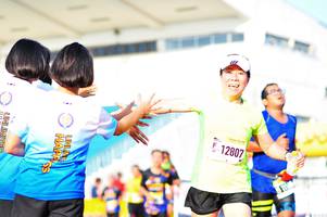 BIB: 12807
                            <button type="button" onclick="openModal(3581599)" class="btn btn-primary btn-sm float-right btn-popup" data-toggle="modal" data-target=".modal-high-quality">
                        <i class="fas fa-shopping-cart"></i> Add to Cart
                    </button>
                                            <button type="button" onclick="isThisMe(3581599, true)" class="btn btn-success btn-sm float-right btn-popup btn-isme hidden" data-toggle="tooltip" data-placement="bottom" title="นี่คือรูปของคุณใช่ไหม คลิกที่นี่เพื่อเอาเข้าอัลบั้ม">
                        <i class="fas fa-plus"></i> Add to album
                    </button>
                    <button type="button" onclick="isThisMe(3581599, false)" class="btn btn-warning btn-sm float-right btn-popup btn-isnotme hidden">
                        <i class="fas fa-ban"></i> Remove from album
                    </button>